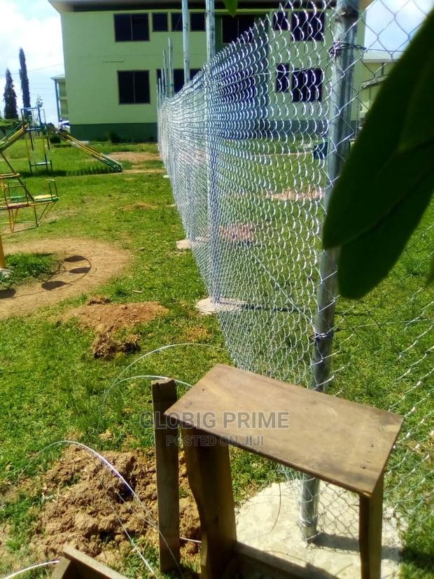 Chain Link and Panel Mesh Fence · Photo 4