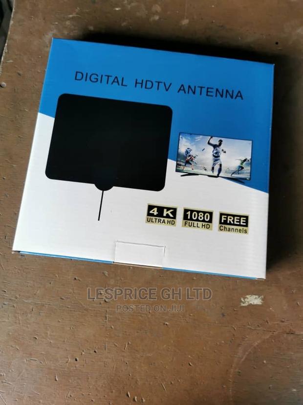 Powerful Digital HDTV Antenna · Photo 1