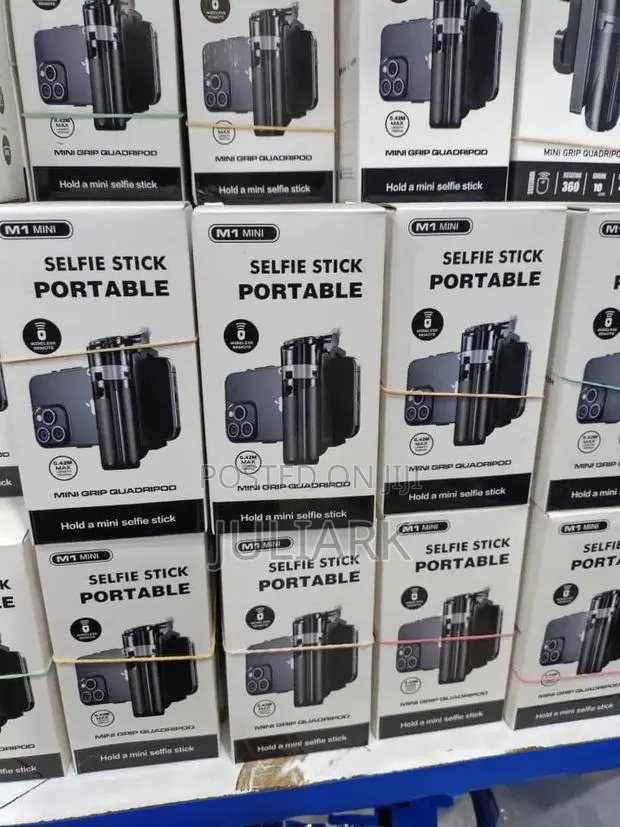 M1 Mini Portable Selfie Stick · Photo 1