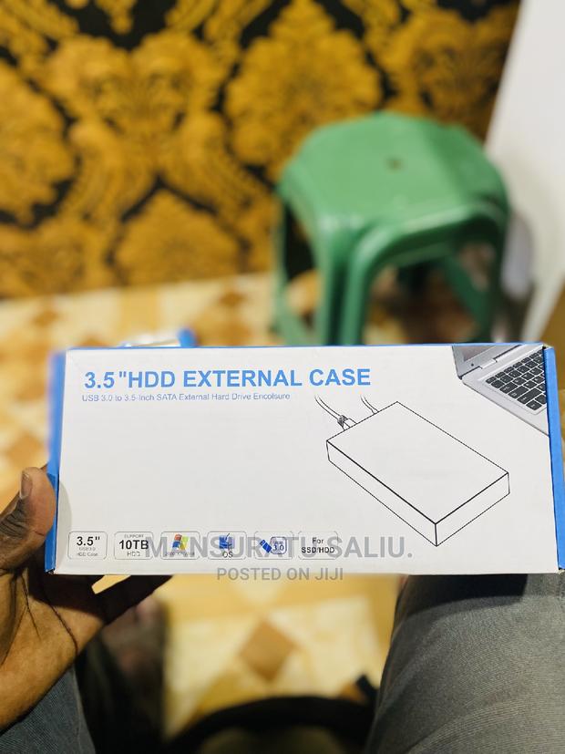 External Desktop Hard Drive Case 3.5 · Photo 1