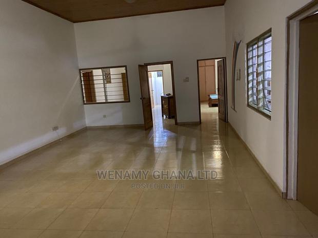 3bdrm House in Emefs Estate, Tema Metropolitan for sale · Photo 2