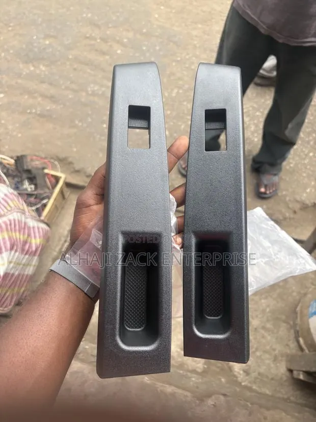 Toyota Vitz 2012 Model Back Door Switch Covers · Photo 1