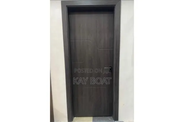 Astute Interior Door · Photo 1
