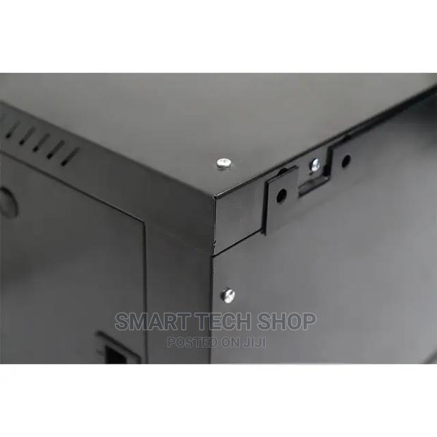 6 U Wall Mount Rack. Very High Quality Anti Rust With Key · Photo 6