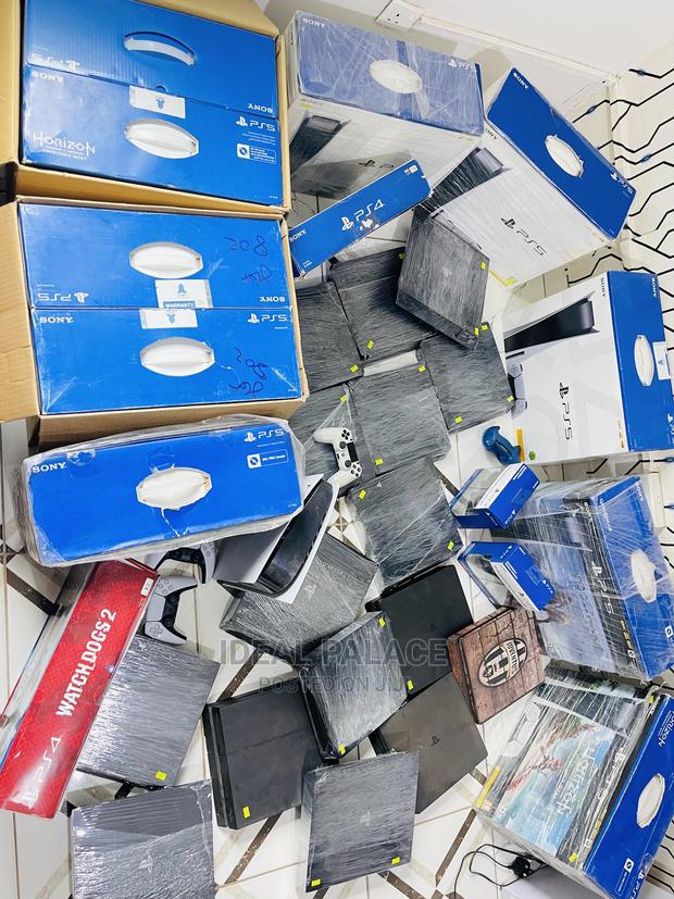 Brand New and Uk Used Playstations · Photo 3