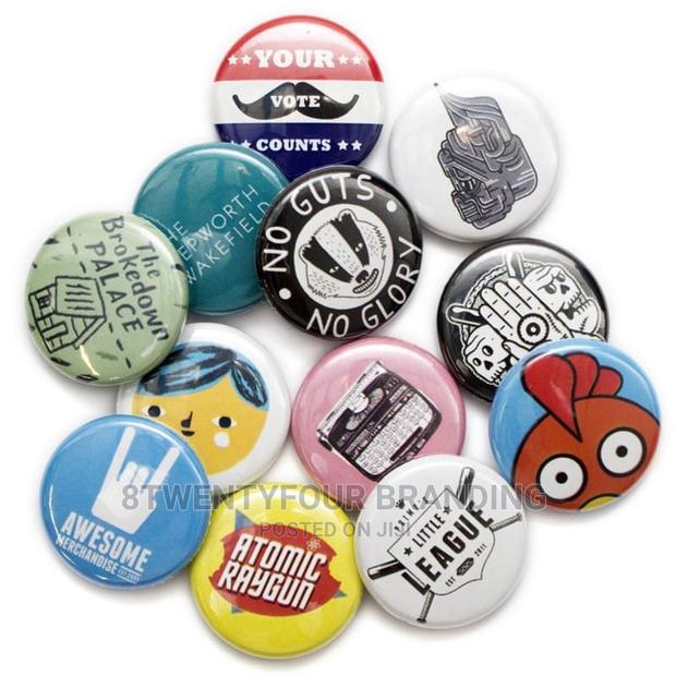 Badges (Button Bages) Moq: 100pcs · Photo 1