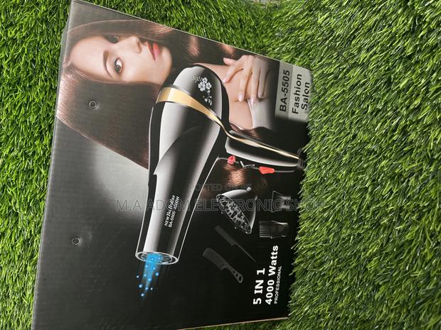 New BA-5505 Hairdryer · Photo 1