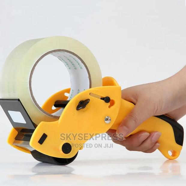 Deli Carton Taper/Sealer · Photo 5