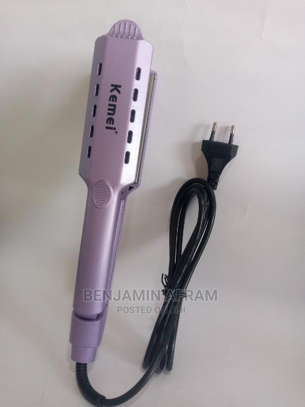 Hair Care Hair Straightener · Photo 1