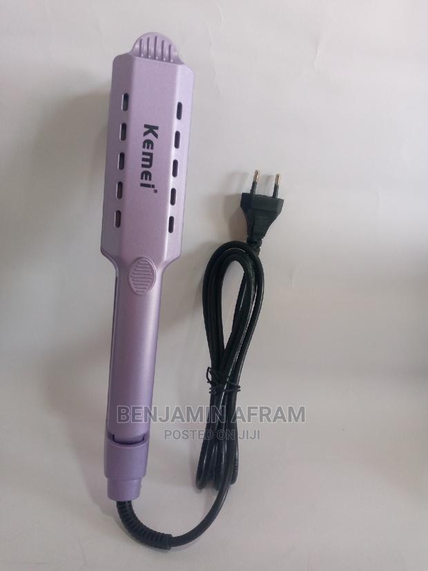 Hair Care Hair Straightener · Photo 2