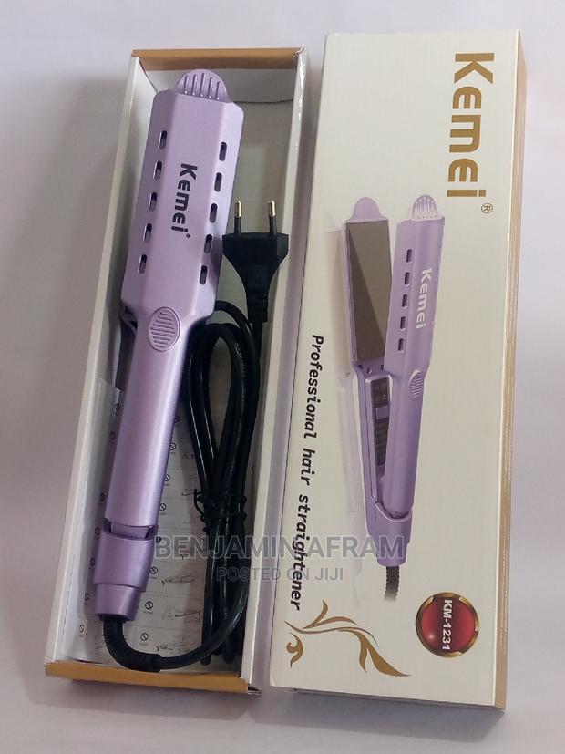 Hair Care Hair Straightener · Photo 4