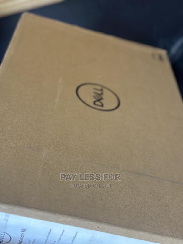 New Laptop Dell Inspiron 15 12GB Intel Core I5 SSD 512GB · Photo 1