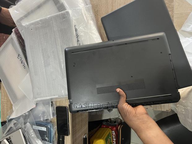 Hp 250 G7 Housing · Photo 3