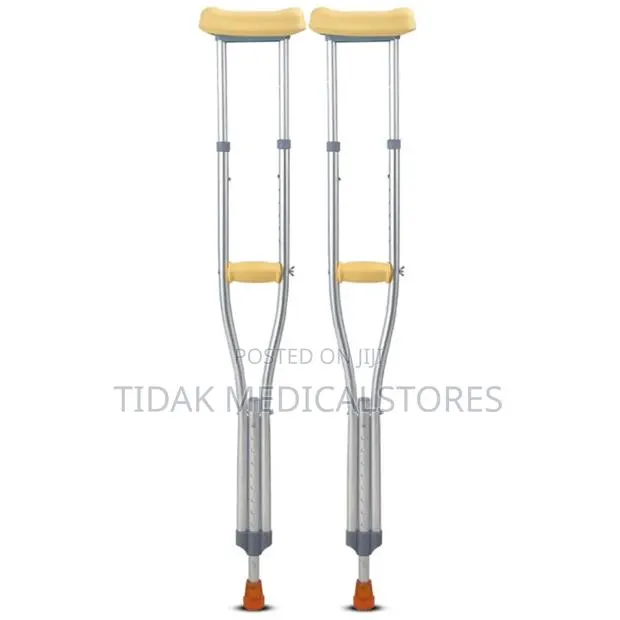 Crutches (Underarm/Armpit) · Photo 1