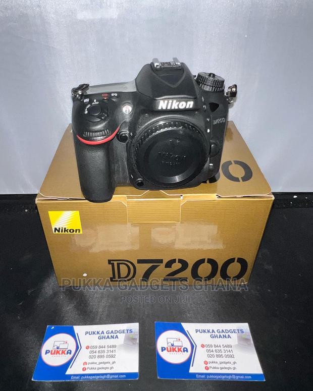 Nikon D7200 With 18-135mm Lens · Photo 1