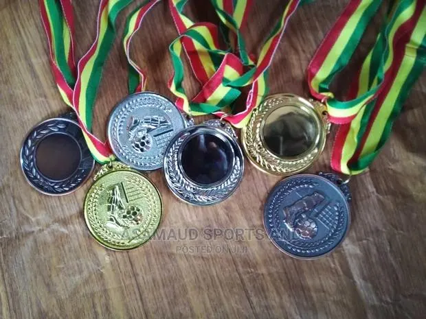 Original Medals At Cool Price · Photo 1
