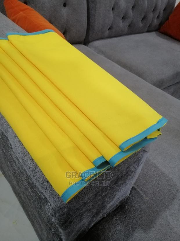 Plain Apron · Photo 2