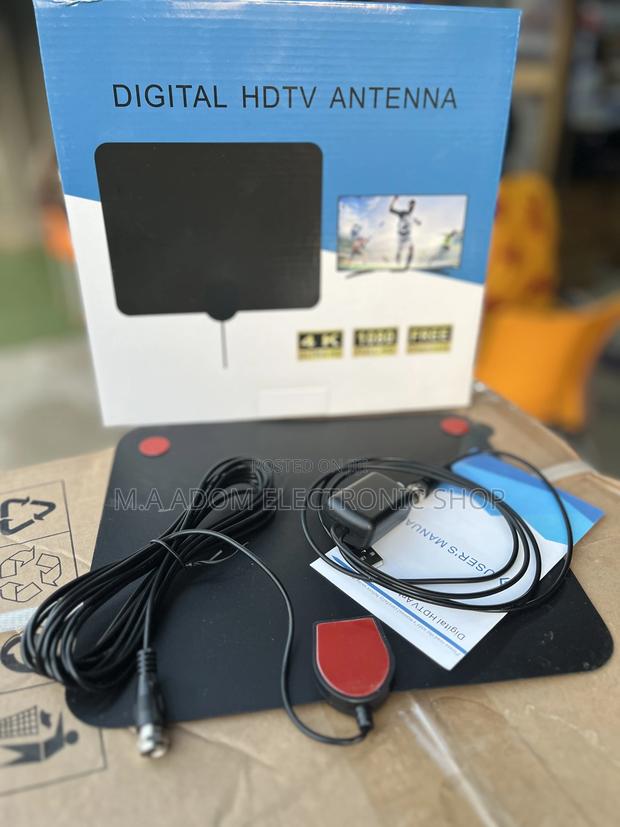 Buy the New UHD /FHD Indoor Antenna · Photo 1