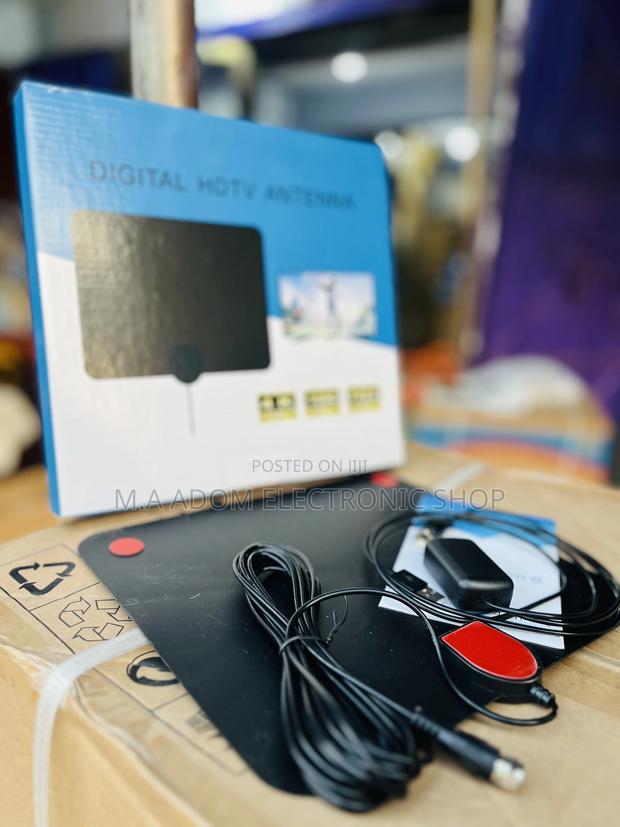 New 2023 UHD / FHD Indoor Antenna With 5v Power Booster · Photo 1