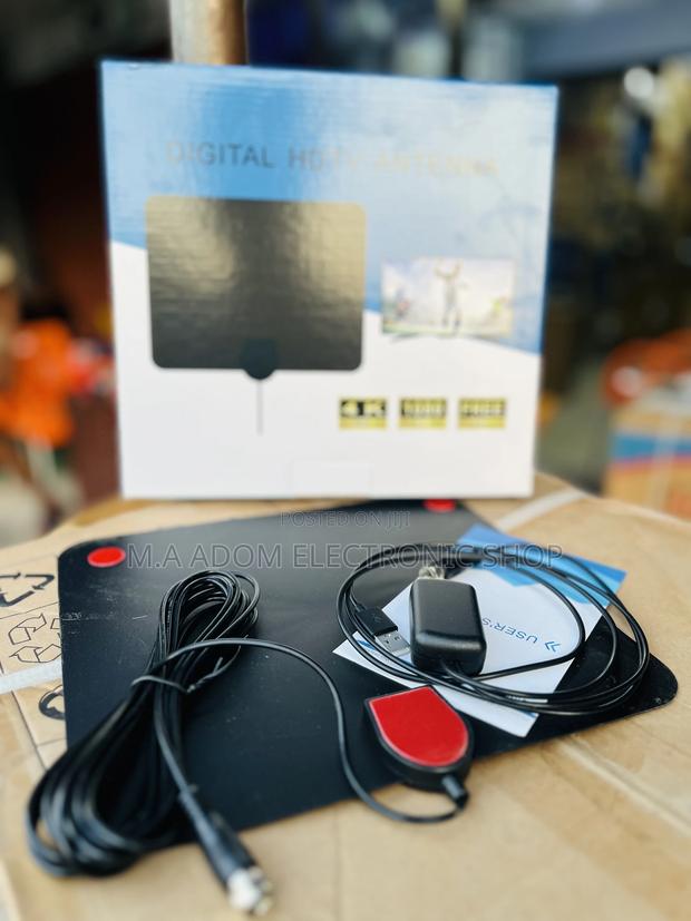 New 2023 UHD / FHD Indoor Antenna With 5v Power Booster · Photo 2