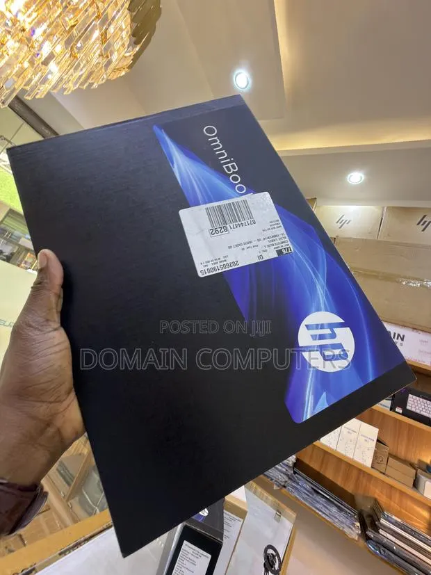 New Laptop HP OmniBook X Flip 14" 16GB Intel Core Ultra 5 SSD 512GB · Photo 1