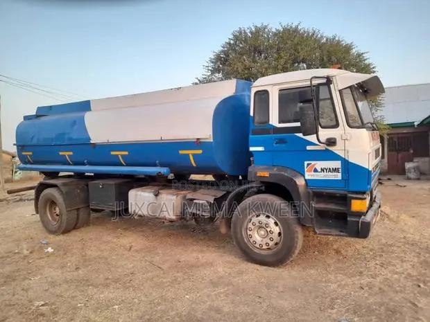Water Truck · Photo 1