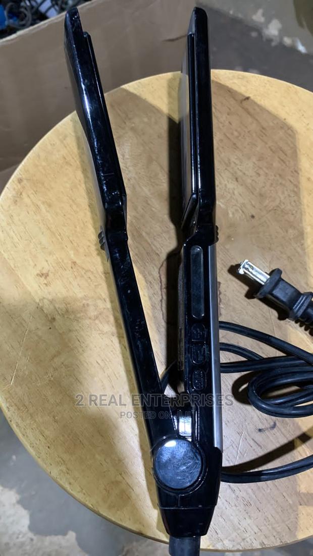 Various Hair Straighteners · Photo 3