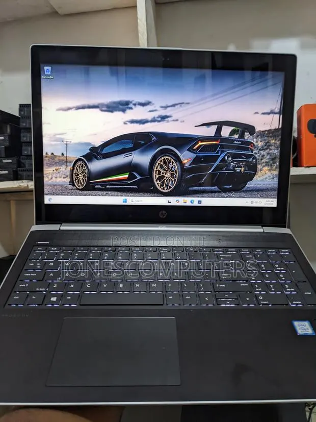 Laptop HP ProBook 450 G5 8GB Intel Core i5 SSD 256GB · Photo 1