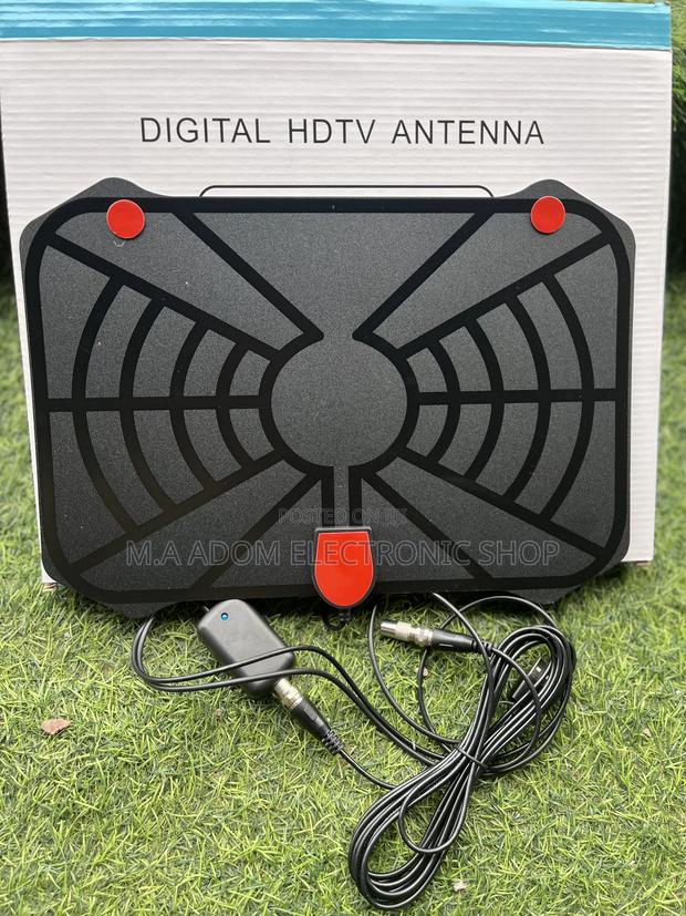 High Performance Indoor Antenna · Photo 1