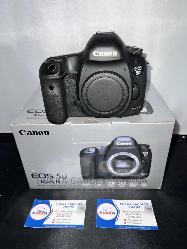 Canon 5D Mark III · Photo 1