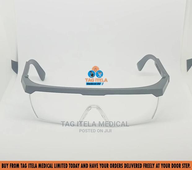 Safety Goggles (Adjustable) · Photo 1