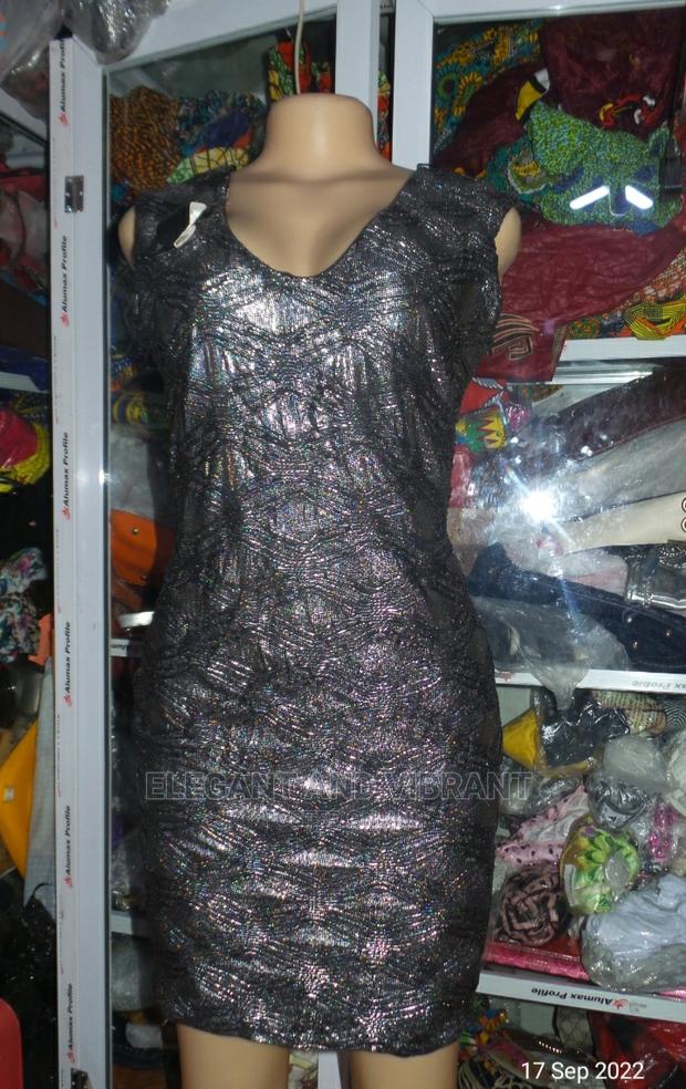 Bodycon Occurtional Dresses From Uk in Gold and Silver · Photo 5