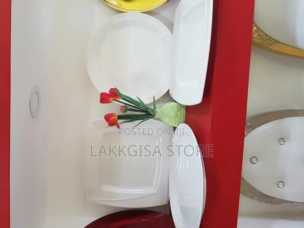 Melamine Plates · Photo 1