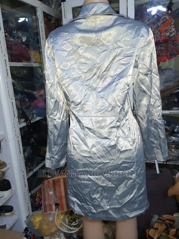 Used Summer Coat · Photo 2
