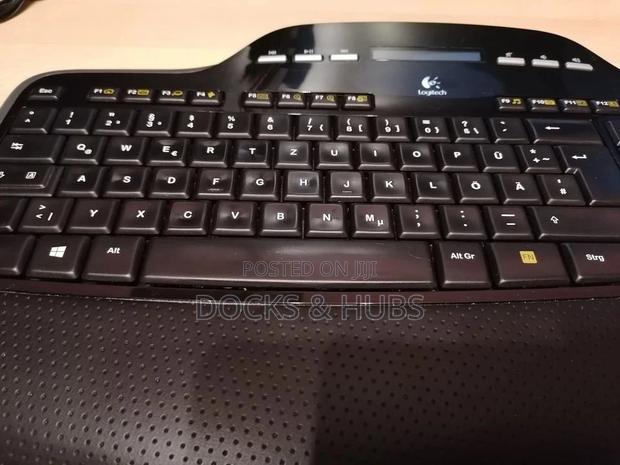 Logitech Mk710 Performance Wireless Keyboard and Mouse Combo · Photo 5