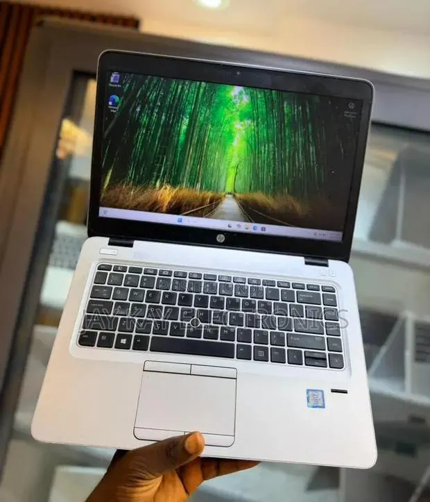 Laptop HP EliteBook 840 G3 8GB Intel Core i7 SSD 256GB · Photo 1