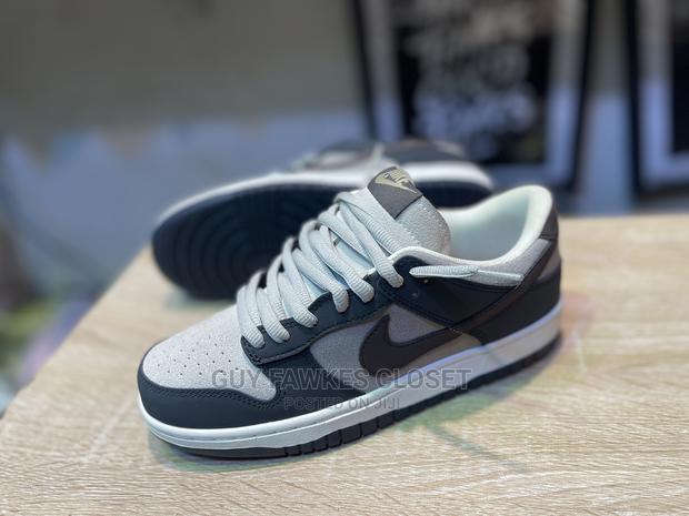 Nike Sb Dunks X Comme Des Garçons · Photo 2