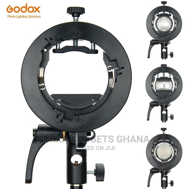 Godox S2 Bracket · Photo 1