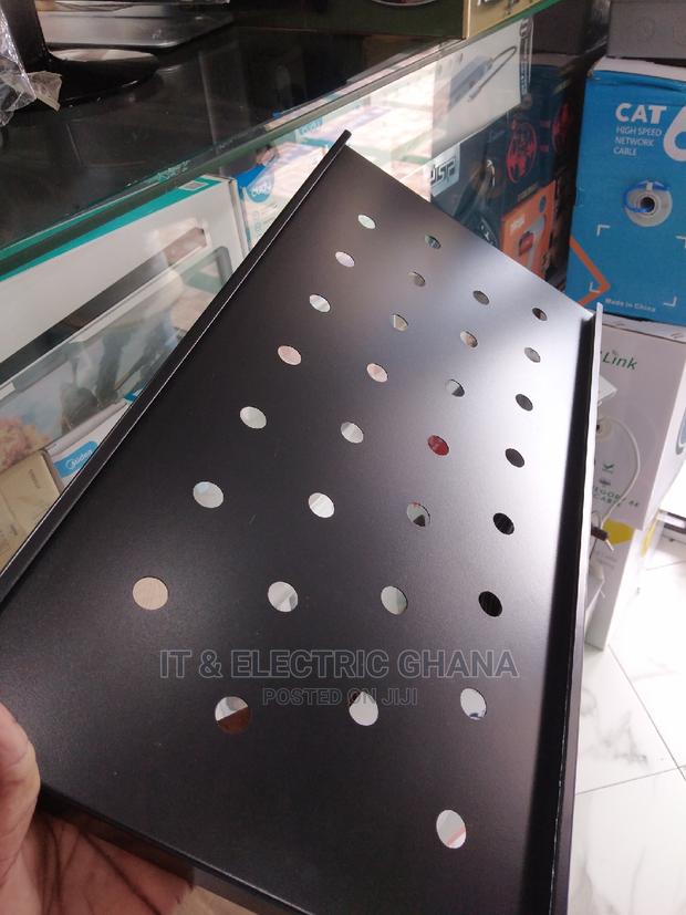Network Cabinet Tray · Photo 3