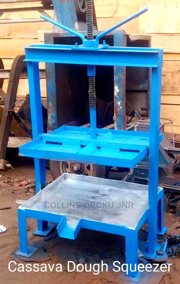 Cassava Dough Squeezer · Photo 1