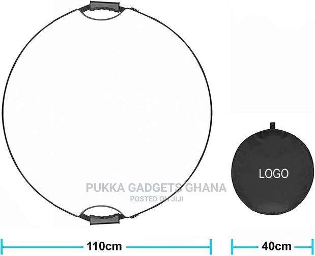 110cm 5-In-1 Reflector With Handle · Photo 3