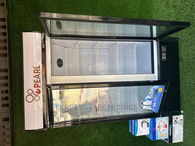 Multi Air Flow System Pearl Display Fridge PVC74 · Photo 1