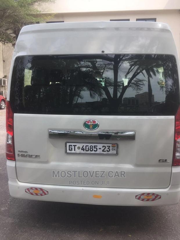 Car Rental Service. Toyota Hiace for Hire . Bus for Rent · Photo 3