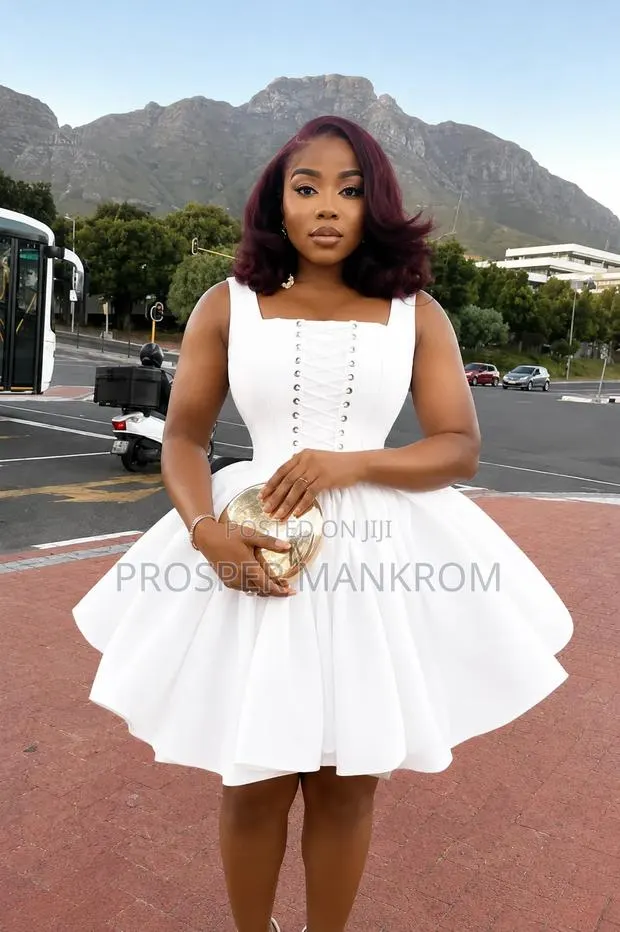 Ladies Dimple Birthday Dress · Photo 1