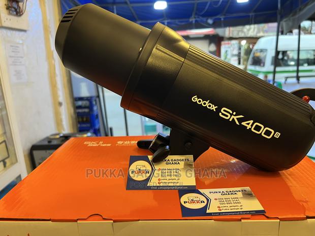 Godox Sk400 Ii Strobe Light · Photo 3
