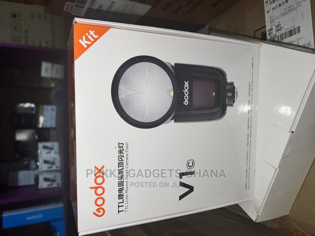 Godox V1 Speedlight · Photo 1