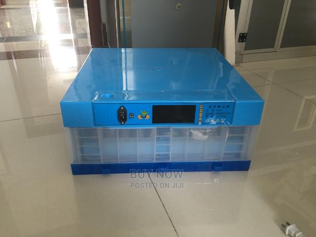 Automatic Egg Incubator (64 Eggs) · Photo 2