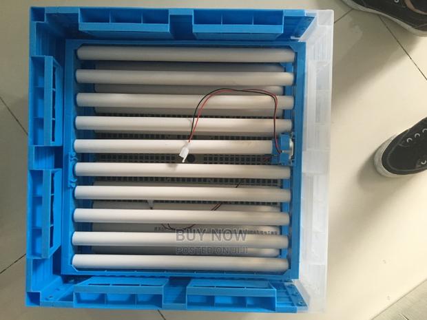 Automatic Egg Incubator (64 Eggs) · Photo 3