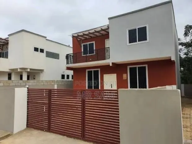 2bdrm House in Madina Oyarifa, Ghana Flag for sale · Photo 1
