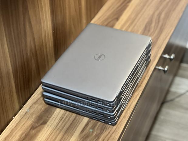 Laptop Dell Latitude 5320 16GB Intel Core I5 SSD 256GB · Photo 2